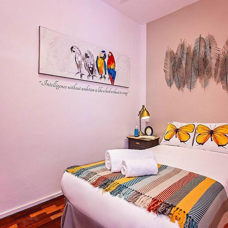 Sweett - Dali Apartment Gracia Barcellona Esterno foto